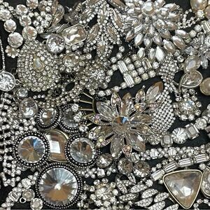 1 Lb rhinestone bling jewelrylot~ wearable craft junk~ statement pieces